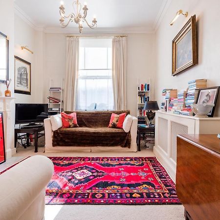 Classy And Spacious One Bedroom Flat In Amazing Location London Exterior foto