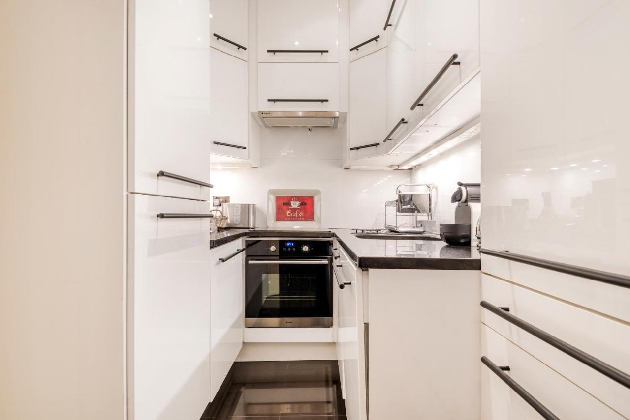 Classy And Spacious One Bedroom Flat In Amazing Location London Exterior foto